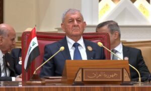 الرئيس العراقي يعلن من المنامة استضافة بلاده للقمة المقبلة- 16 من أيار 2024 (لقطة شاشة)