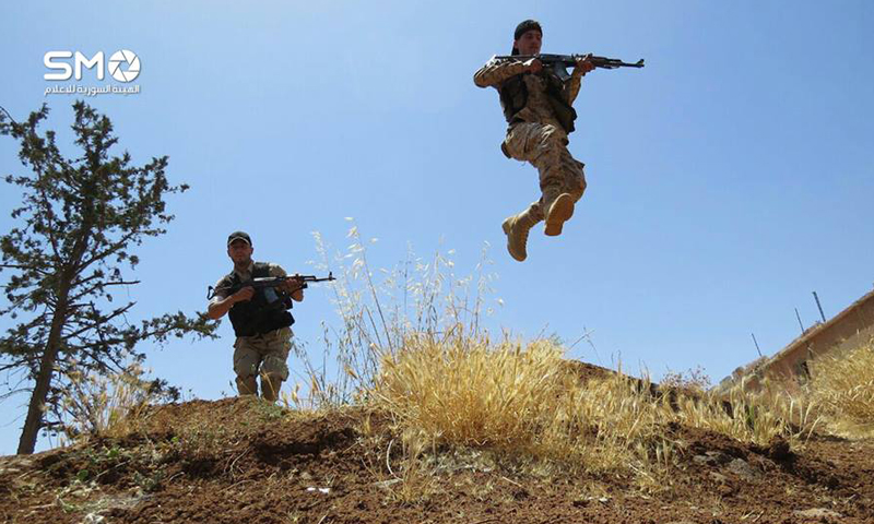 عناصر من "الجيش الحر" في محافظة درعا- الأحد 19 حزيران (الهيئة السورية للإعلام)