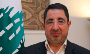 وزير الصناعة اللبناني، حسين الحاج حسن(انترنت)
