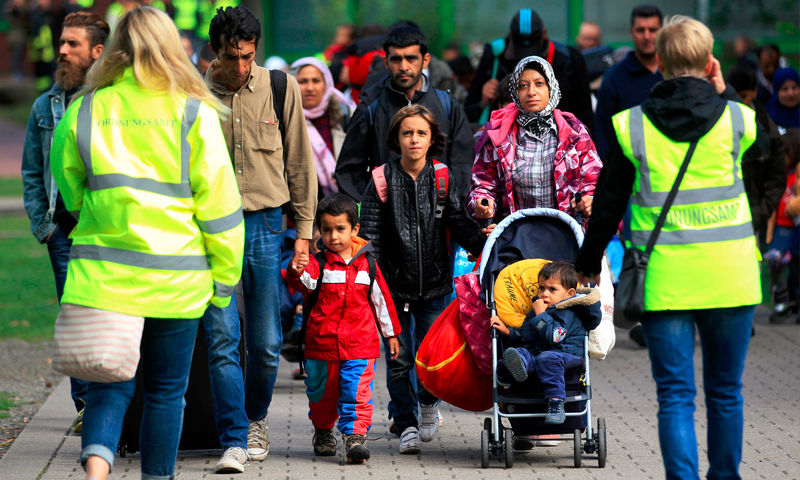 لاجئون سوريون في مدينة دورتموند الألمانية (إنترنت)