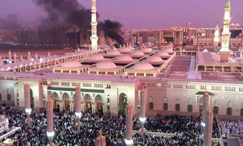 تفجير انتحاري في المسجد النبوي - 4 تموز 2016 (إنترنت)