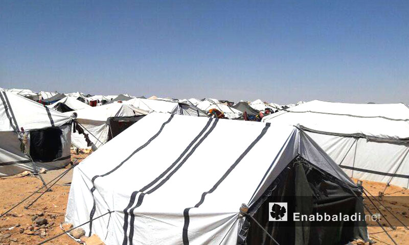 مخيم الركبان للنازحين السوريين على الحدود السورية - الأردنية- الجمعة 8 تموز (عنب بلدي)