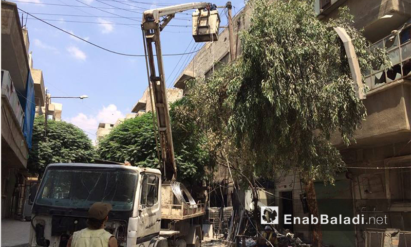 ورشة إصلاح كهرباء تتبع لإدارة الخدمات العامة في حلب وإدلب (عنب بلدي)