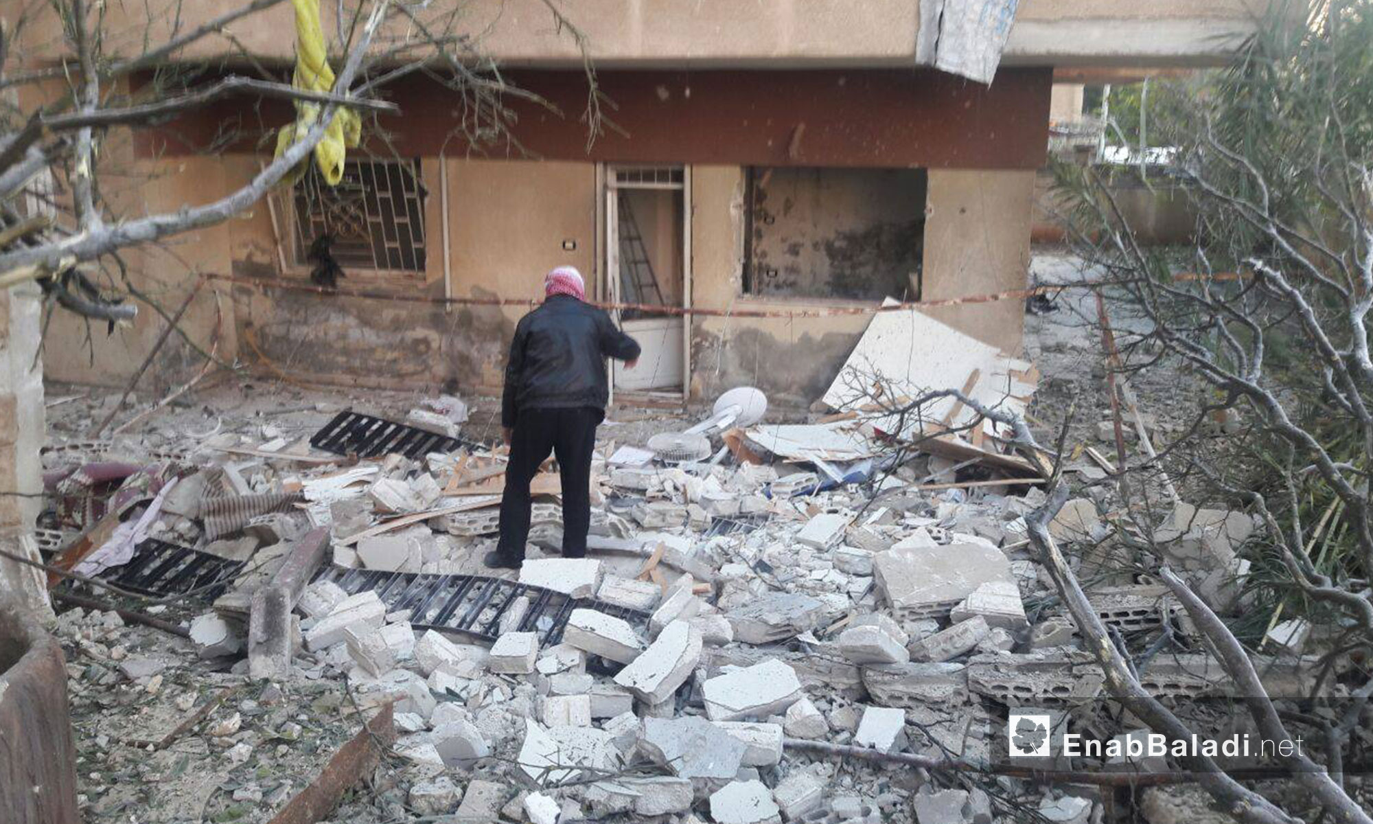 الدمار الذي خلفه القصف على حي الوعر في مدينة حمص - 19 كانون الأول 2016 (عنب بلدي)