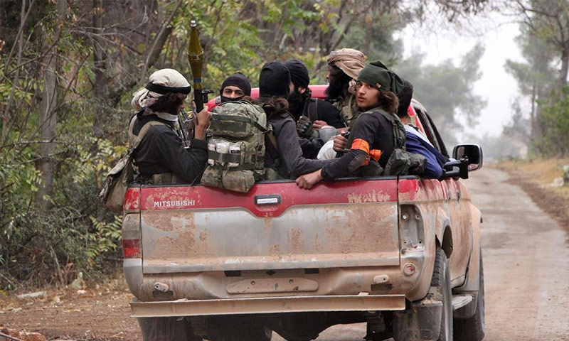 مقاتلون من جبهة "فتح الشام" في سوريا (AFP)