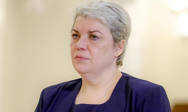 سيفيل شهيدة- المترشحة لرئاسة وزراء رومانيا (إنترنت)