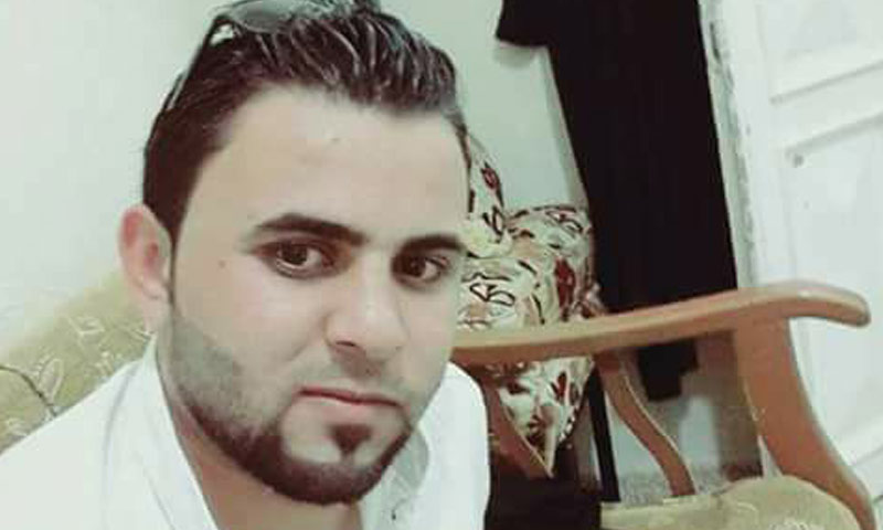 الشاب حسن محمد بكرو قتل في غارة جوية على سجن لجبهة "فتح الشام" في سرمدا- الثلاثاء 3 كانون الثاني (فيس بوك)