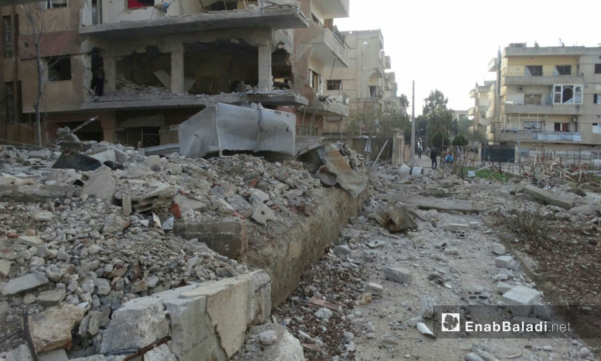 بعض مشاهد الدمار الذي خلفه القصف على حي الوعر في حمص - 9 شباط 2017 (عنب بلدي)