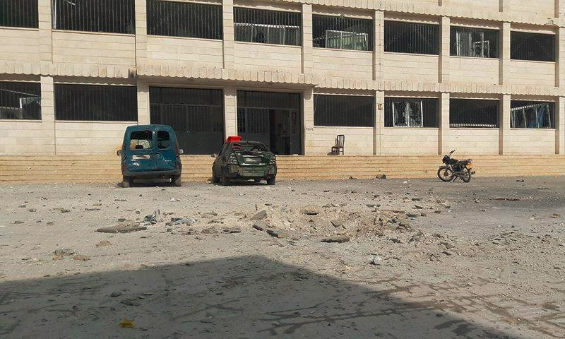 استهداف مبنى كلية الطب البيطري في مدينة إدلب - شباط 2017 (الشبكة السورية لحقوق الإنسان)