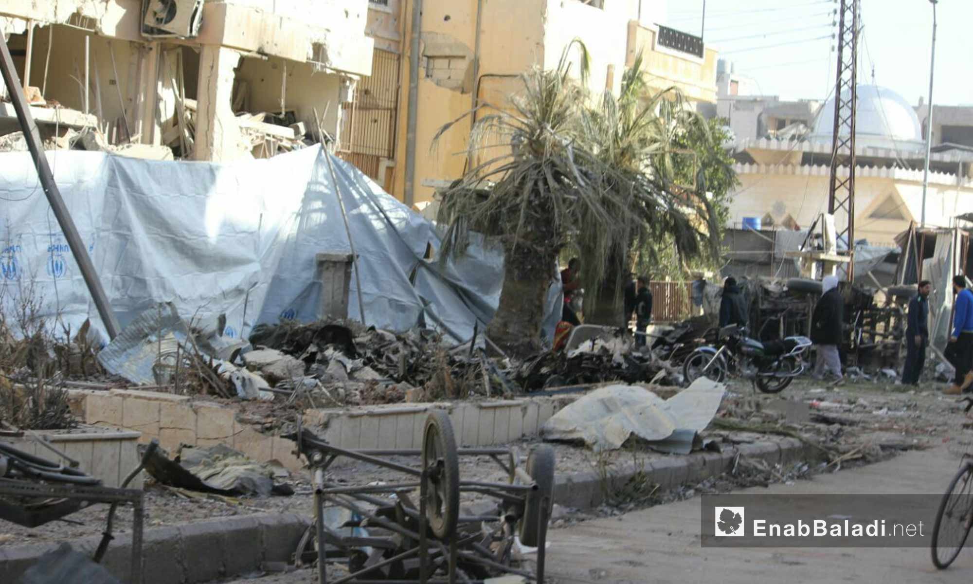 حي الوعر صباحًا بعد يوم من القصف - 26  شباط 2017- (عنب بلدي)