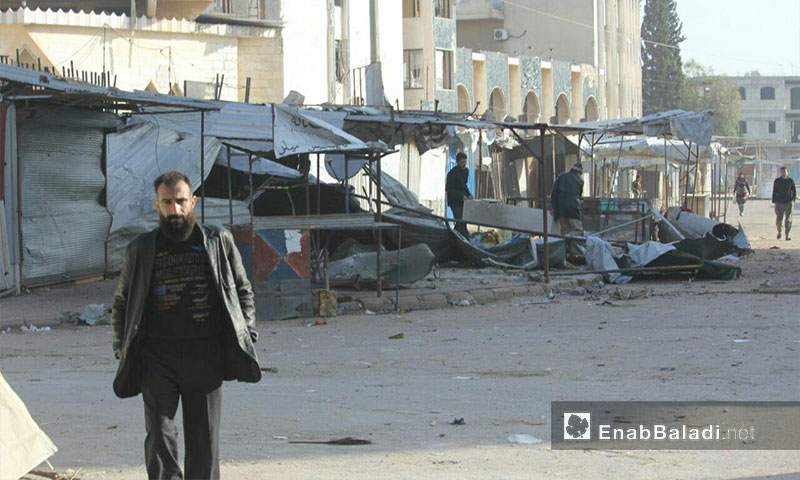 رجل من سكان حي الوعر المحاصر بمدينة حمص- شباط 2017- (عنب بلدي)