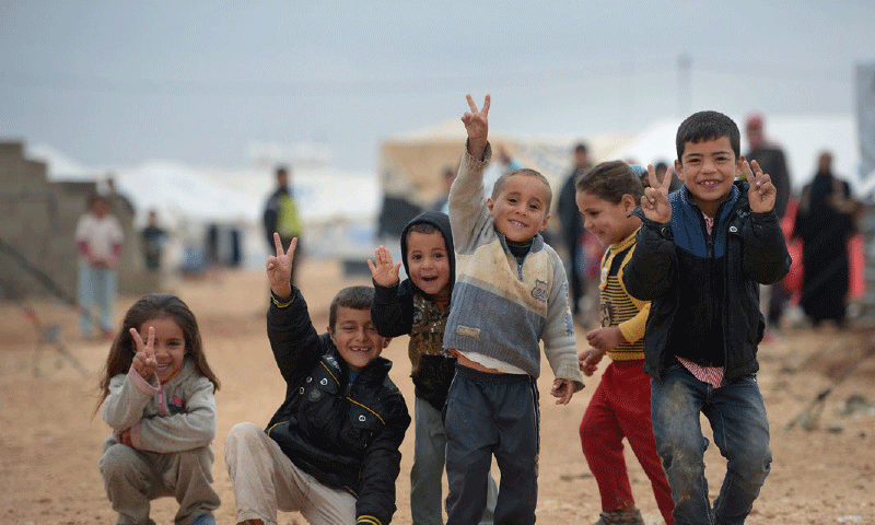 أطفال لاجئون سوريون- 2015 (Akon)