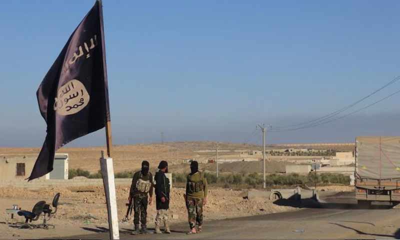 راية تنظيم الدولة الإسلامية في مناطق سيطرته جنوب الحسكة - (انترنت)