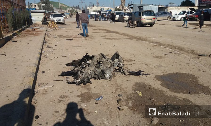 موقع تفجير السيارة في مدينة أعزاز، السبت 25 آذار (عنب بلدي)