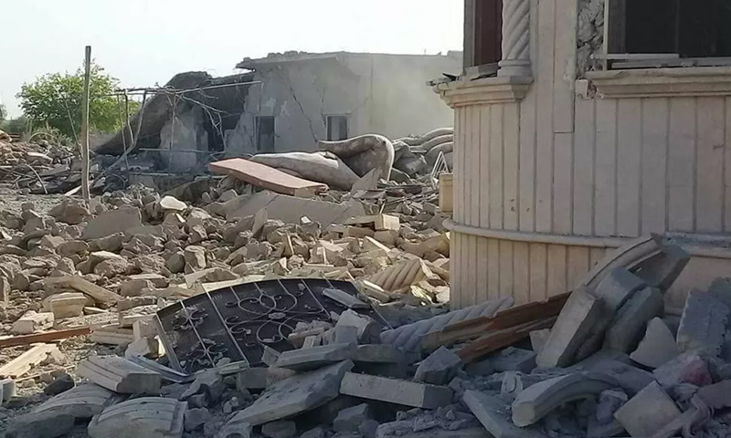 آثار قصف "التحالف الدولي" في ريف الرقة - 2017 (إنترنت)