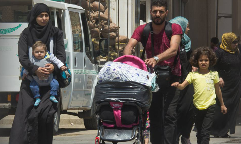 عائلة تغادر تركيا لقضاء العيد في سوريا- 2 حزيران 2017 (باب الهوى)