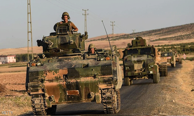 آليات عسكرية تركية في جرابلس، شمال سوريا، أثناء معركة "درع الفرات" (إنترنت)