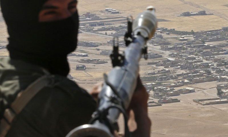مقاتل من تنظيم الدولة الإسلامية (وكالات)