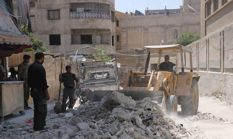 آثار القصف على بلدة حمورية في الغوطة الشرقية - 8 آب 2017 (الدفاع المدني في ريف دمشق)