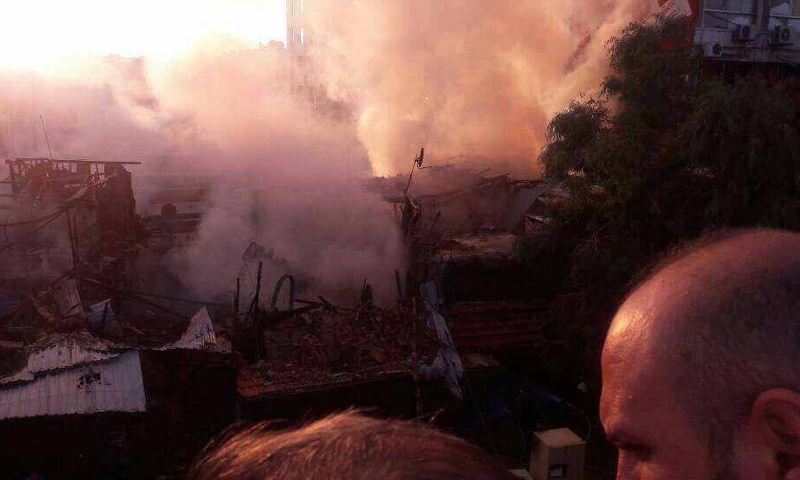 حريق منطقة "سوق الحرامية" وسط دمشق - 12 أيلول 2017 - (فيس بوك)