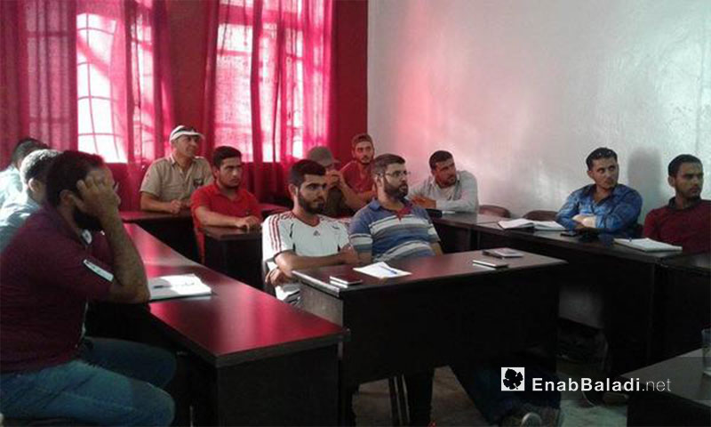 من الدورات التدريبية التي ينظمها مركز التنمية والتكنولوجيا في الشمال السوري - تشرين الأول 2017 (عنب بلدي) 