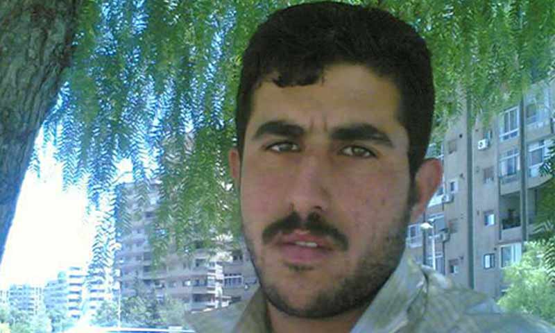 حسين الشريف شقيق قائد "جيش الثورة" في درعا (فيس بوك)