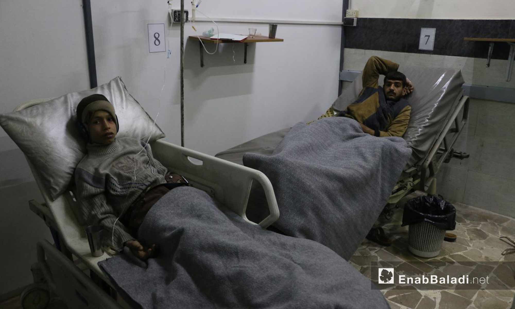 مصابون بالتسمم في زملكا بالغوطة الشرقية - 23 تشرين الثاني 2017 (عنب بلدي)