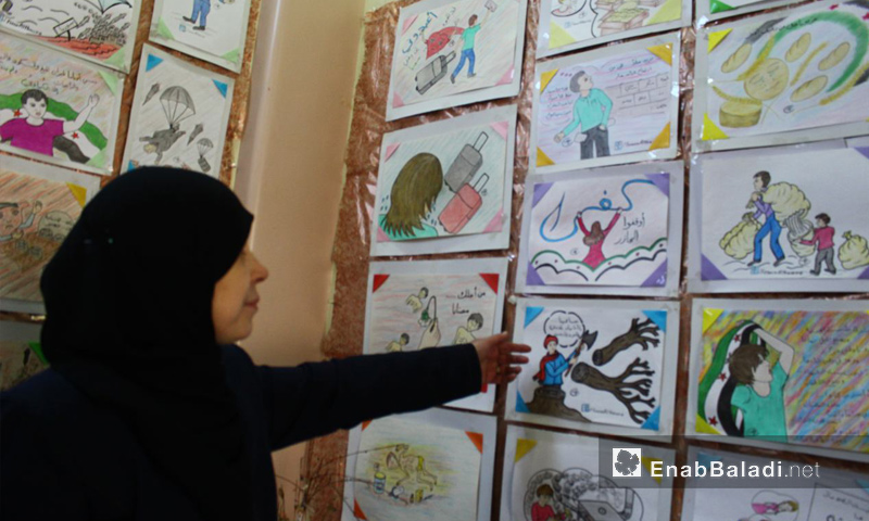 المدرسة ماجدة تعرض رسوماتها في الغوطة الشرقية - 28 تشرين الثاني 2017 (عنب بلدي)