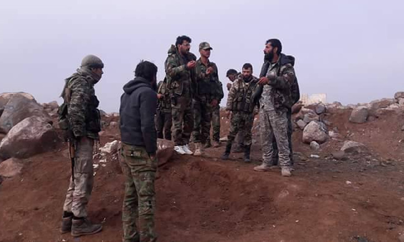 عناصر من قوات الأسد في معارك ريف حماة الشرقي - (فيس بوك)