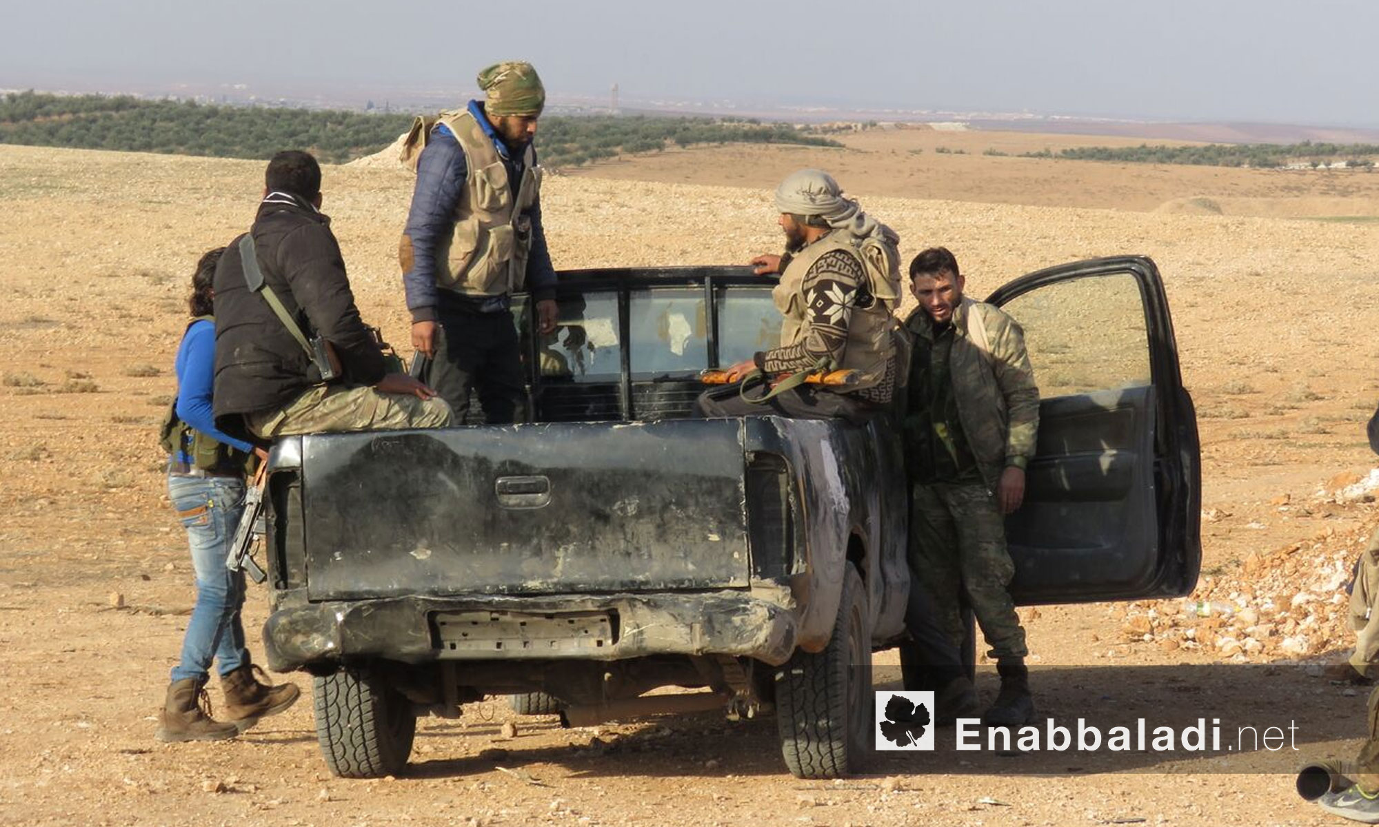 تمركز مقاتلي فصيل جيش النصر على الجبهات العسكرية في ريف حماة الشرقي - 14 كانون الأول 2017 (عنب بلدي)
