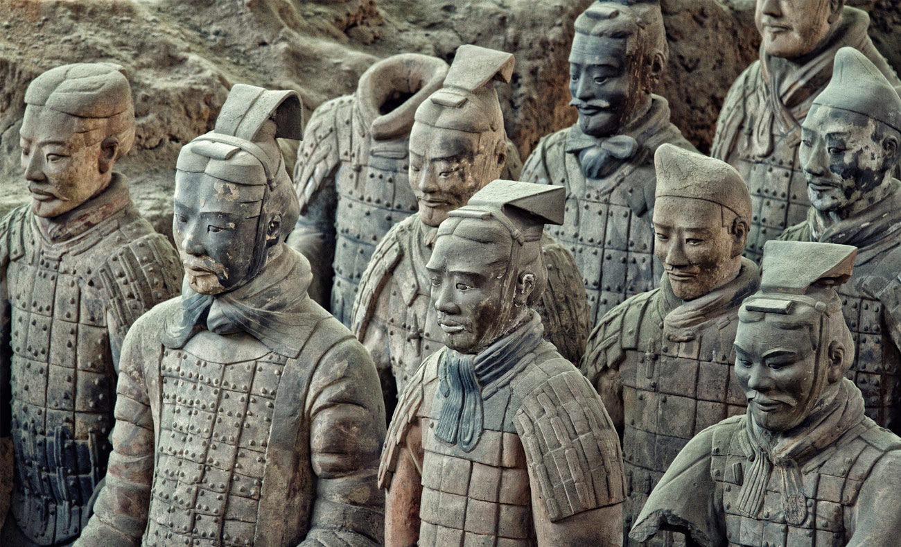 الجيش الطيني الذي بناه الامبراطور تشين شيهوانغ لحمايته في الحياة الأبدية (انترنت)