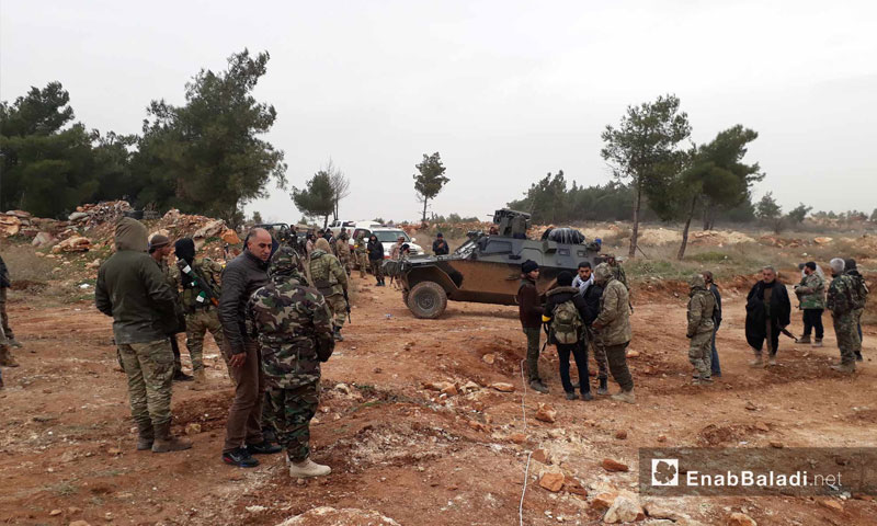 عناصر من فصائل الجيش الحر على جبل برصايا شمالي حلب بعد السيطرة عليه – 22 كانون الثاني 2018 (عنب بلدي)