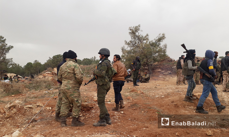 عناصر من الجيش الحر على جبل برصايا بعد السيطرة عليها من يد الوحدات الكردية - 22 كانون الثاني 2018 (عنب بلدي)