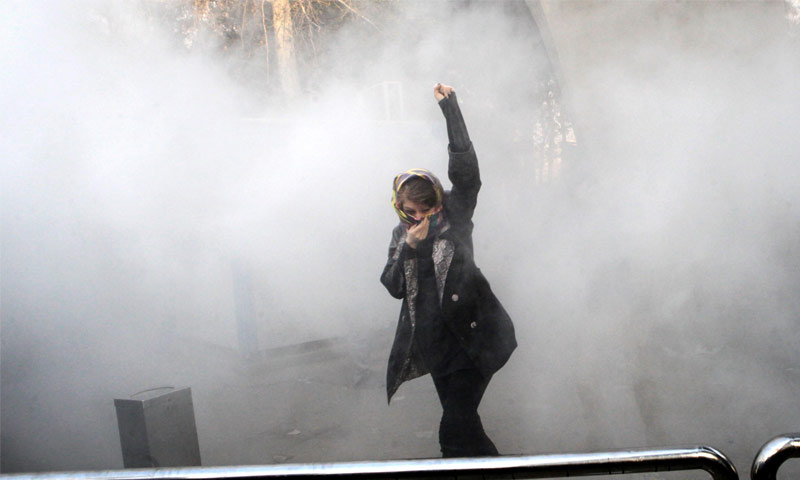 ردود فعل دولية على المظاهرات التي تشهدها إيران منذ قرابة إسبوع (AP)