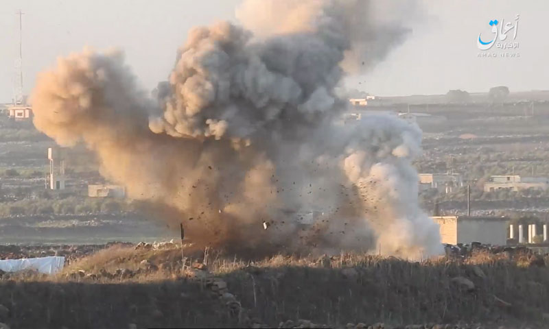 صورة لقصف القرية التي تتمركز فيها فصائل معارضة في محافظة القنيطرة - 19 كانون الثاني 2018 (أعماق)
