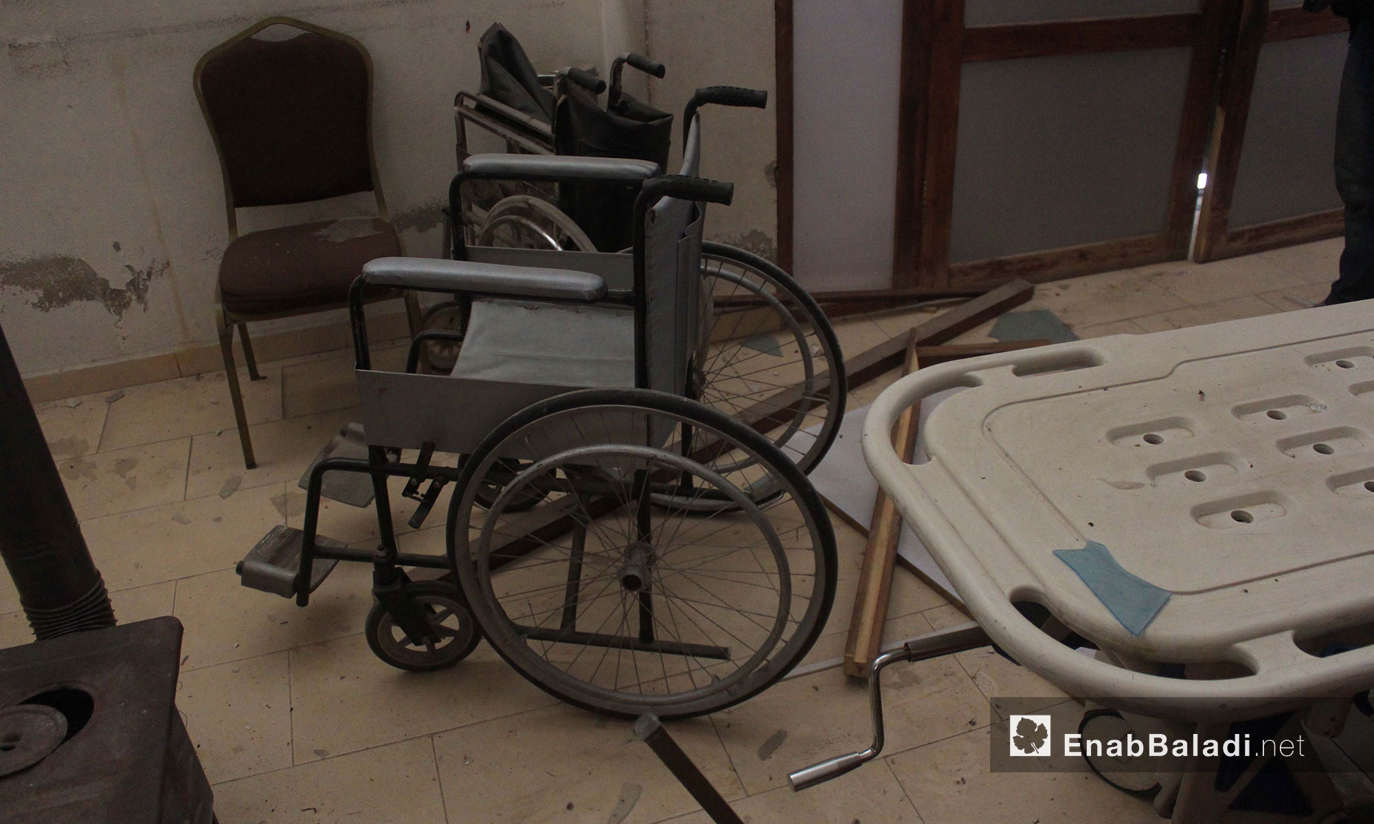 مشفى الشفاء في حمورية بعد استهدافه في الغوطة الشرقية - 21 شباط 2018 (عنب بلدي)