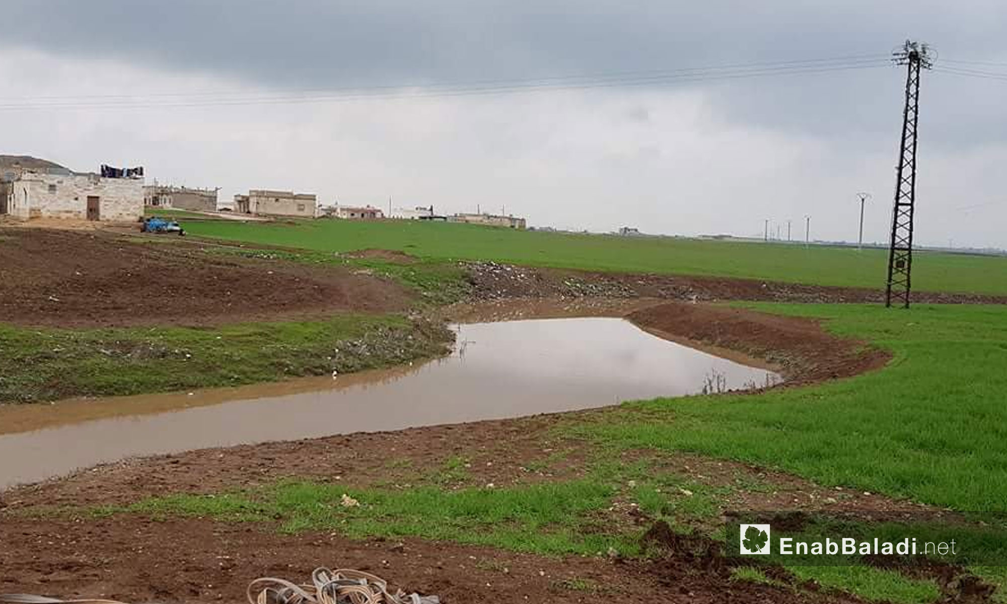 نهر قويق يعود إلى الجريان  بعد انقطاع طويل شمالي حلب - 28 شباط 2018 (عنب بلدي)