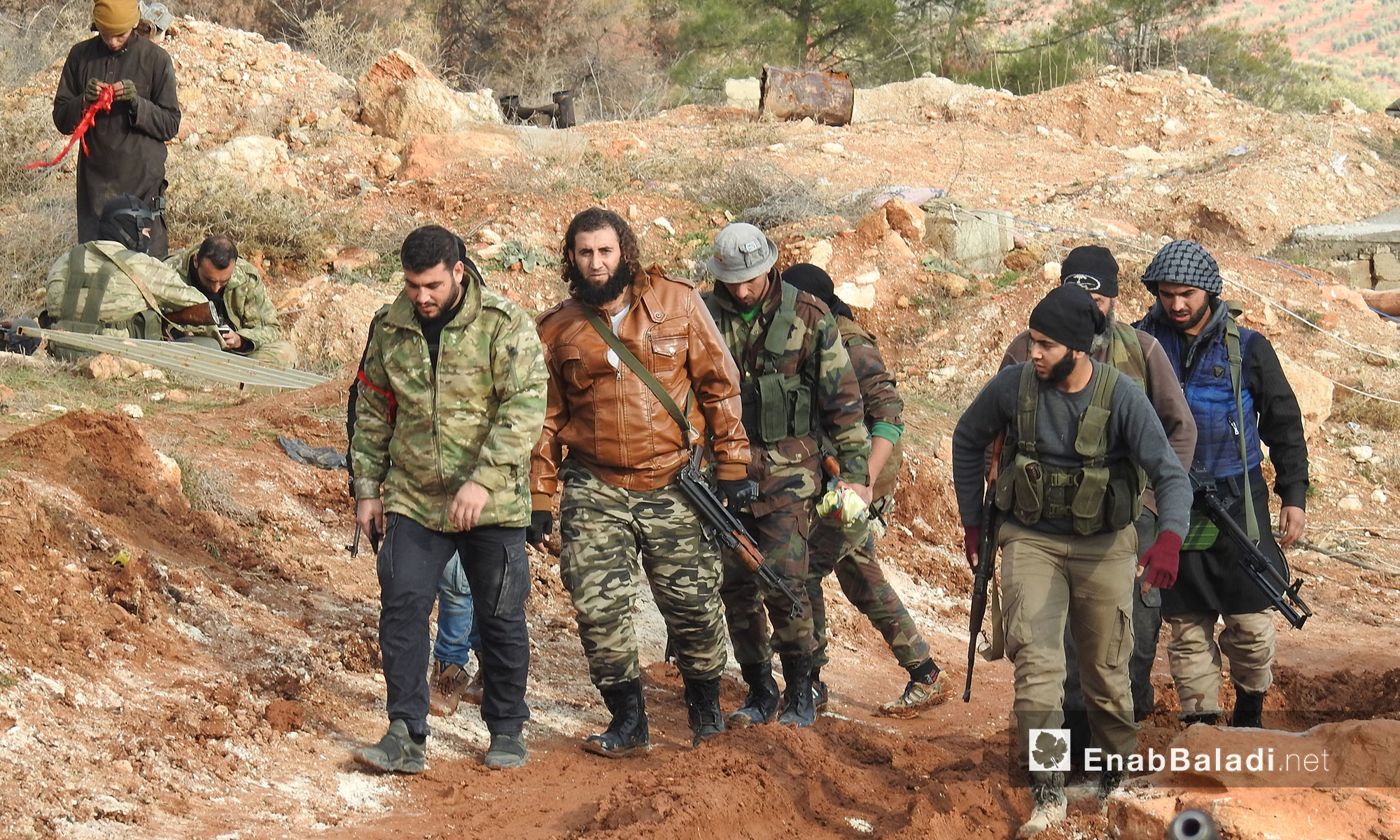 عناصر من الجيش الحر في معركة "غصن الزيتون" في منطقة عفرين شمالي حلب - 1 شباط 2018 (عنب بلدي)