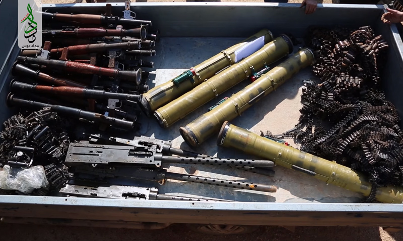 أسلحة قالت "حركة نور الدين الزنكي" إنها ضبطتها قبل وصولها إلى عفرين - 4 شباط 2018 (مداد برس)
