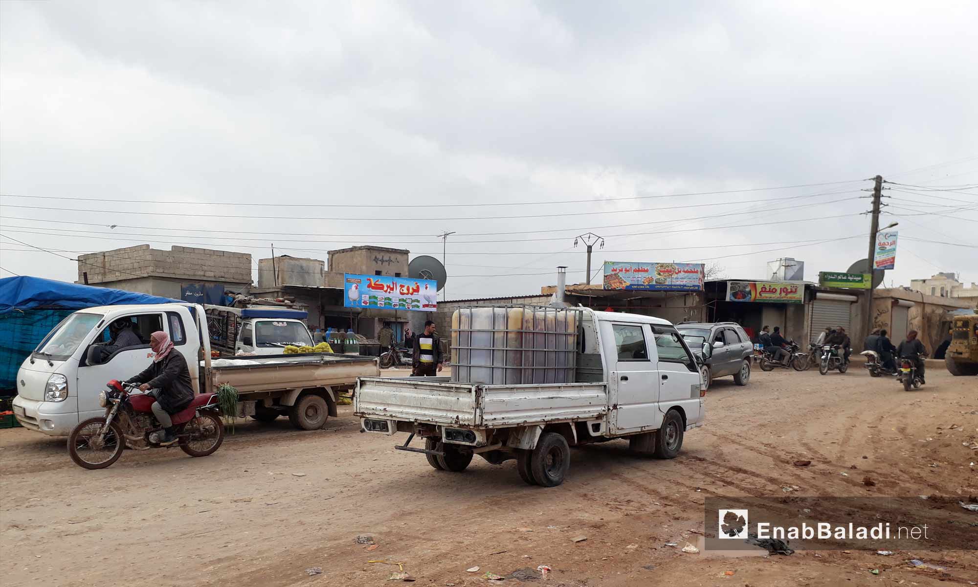 سوق الخضار في منطقو سجو بريف حلب الشمالي - 7 آذار 2018 (عنب بلدي)