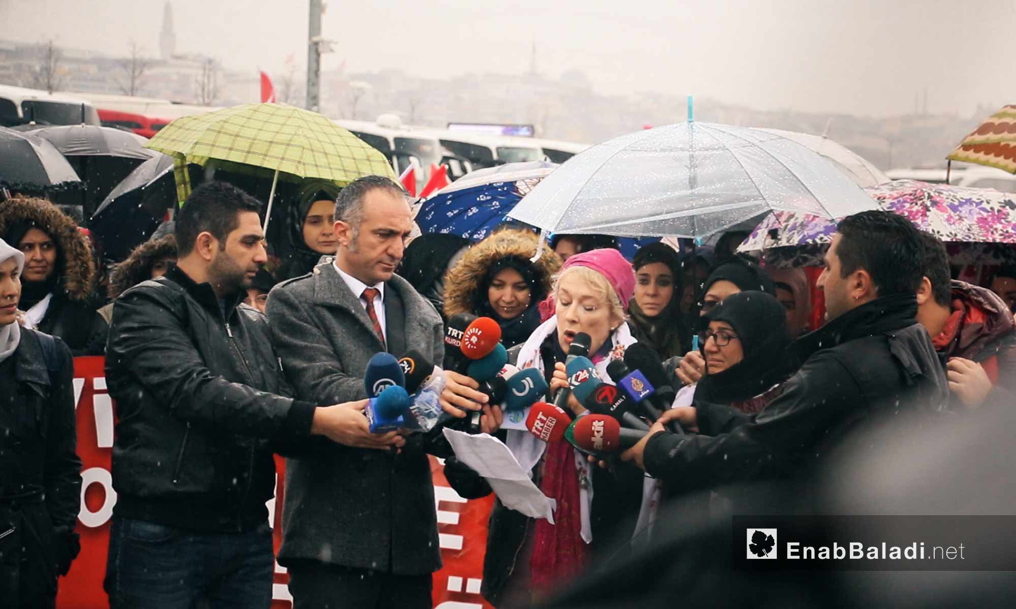 مؤتمر صحفي قبل انطلاق قافلة "َالضمير" لدعم المعتقلات السوريات من اسطنبول - 6 آذار 2018 (عنب بلدي) 