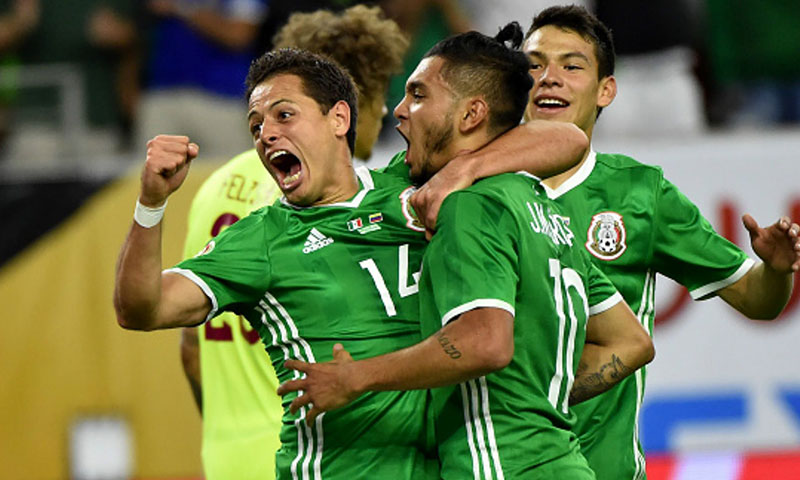 فرحة لاعبي المكسيك بالتأهل إلى كأس العالم (goal)

