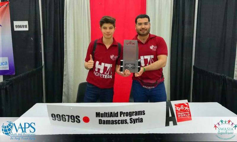 السوري عمار كبور ومدربه أسامة شحادة يفوزان بجائزة "الإلهام والتحفيز" العالمية (MAPS)