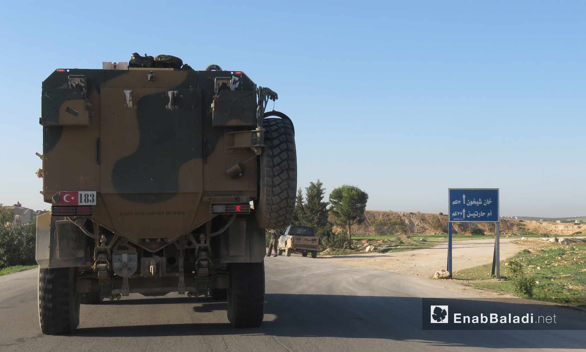 عتاد عسكري وسيارات ضمن رتل تركي يدخل ريف حماة لتبيث نقطة المراقبة التاسعة - 7 نيسان 2018 (عنب بلدي)
