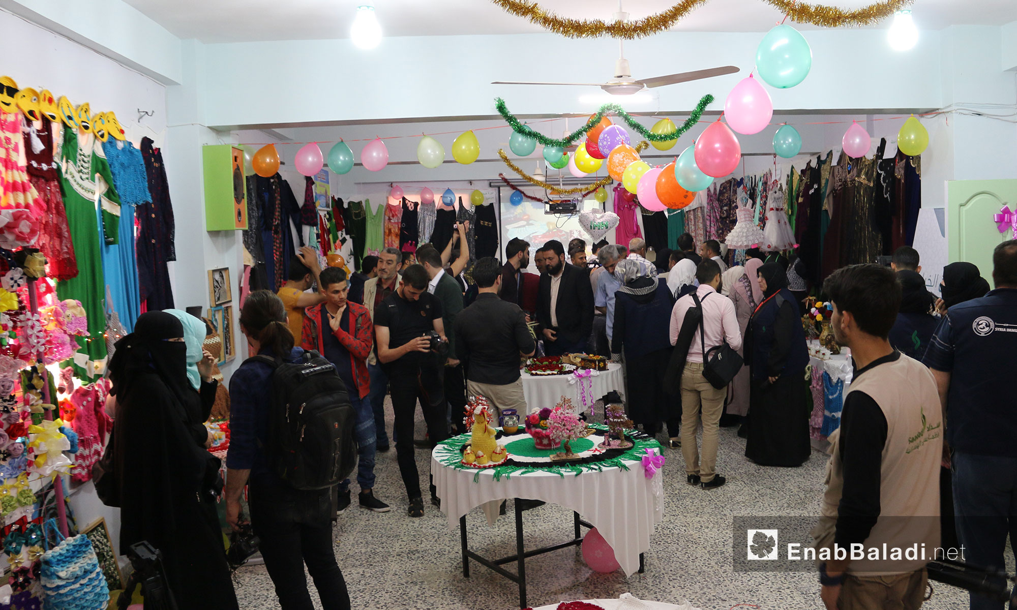 معرض للأعمال المهنية في مدينة إدلب - 30 نيسان 2018 (عنب بلدي)
