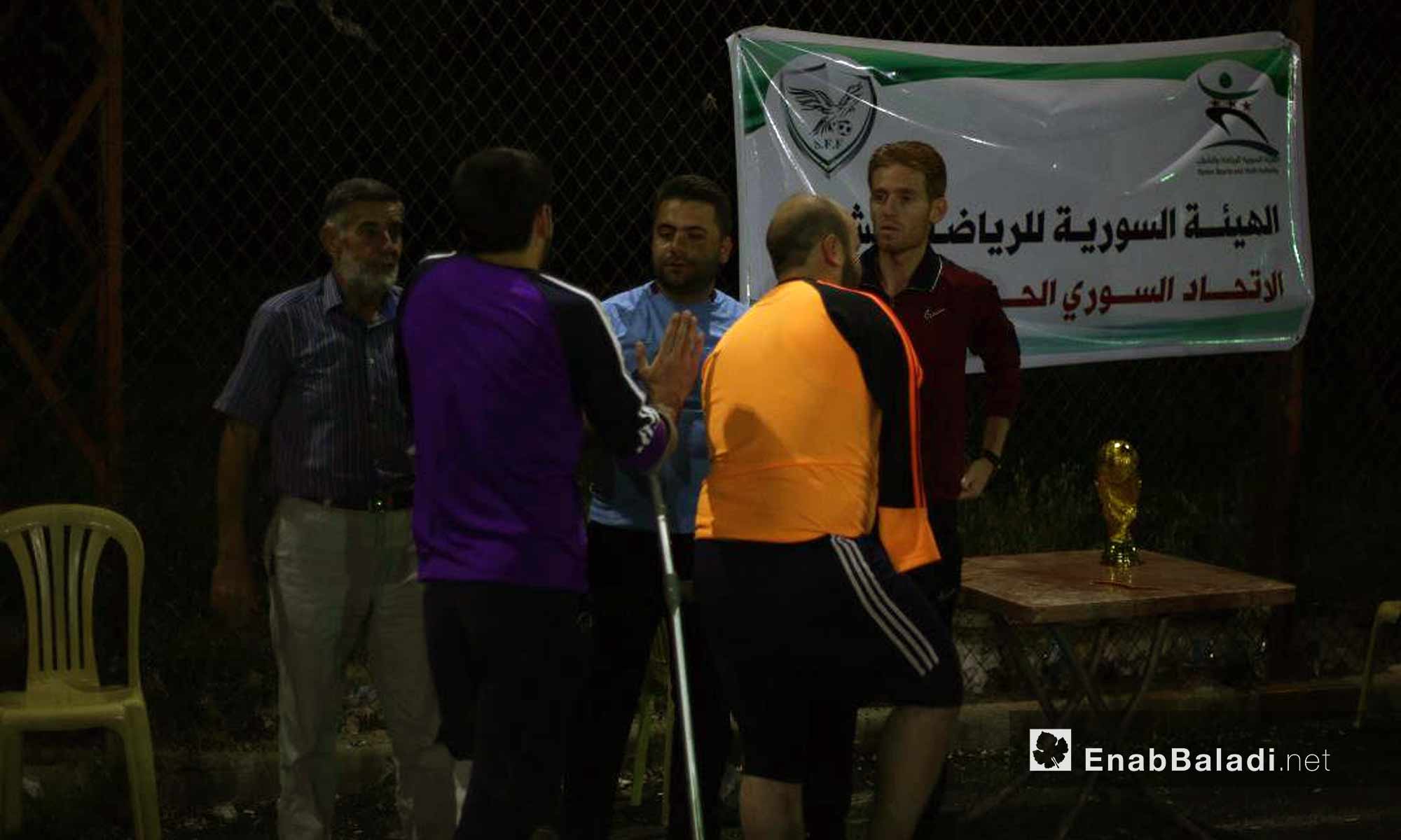 تكريم اللاعبين في مباراة لمبتوري الأطراف في ريف إدلب - في 25 أيار 2018 (عنب بلدي)