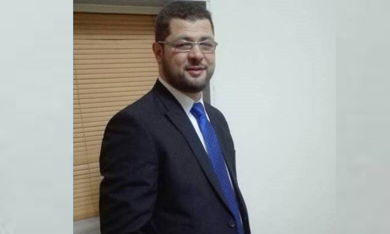 هشام حمدي مزعل الديري الذي قضى إثر قصف إسرائيلي على الكسوة - (فيس بوك)