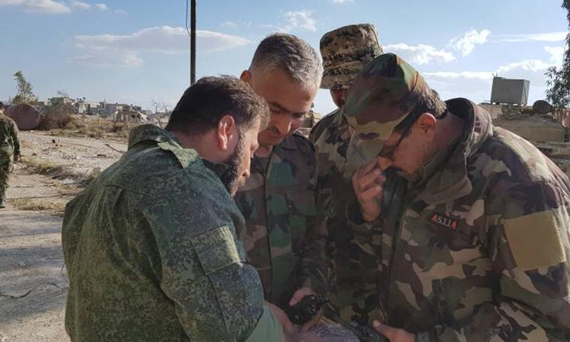 ضباط من قوات الأسد على جبهات الغوطة الشرقية - كانون الثاني 2018 (فيس بوك)
