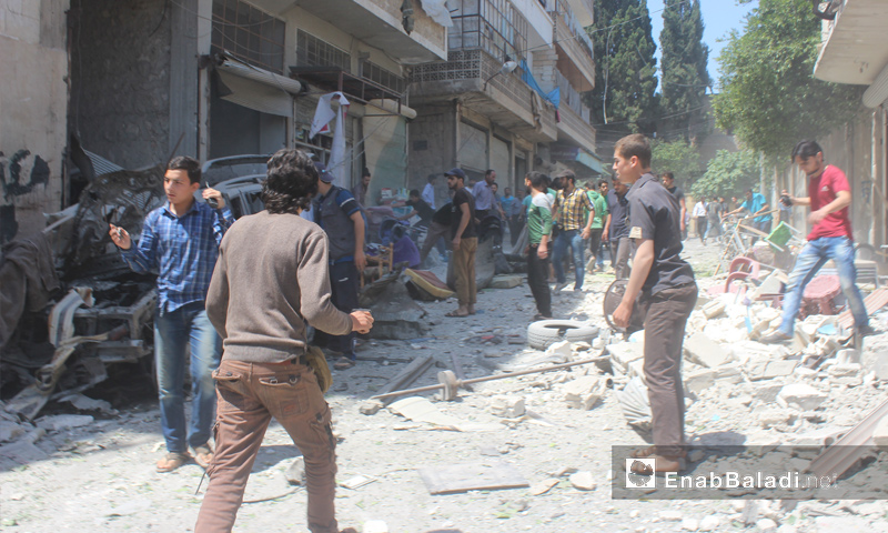 آثار القصف الجوي على مدينة أريحا بريف إدلب - 6 من حزيران 2018 (عنب بلدي)