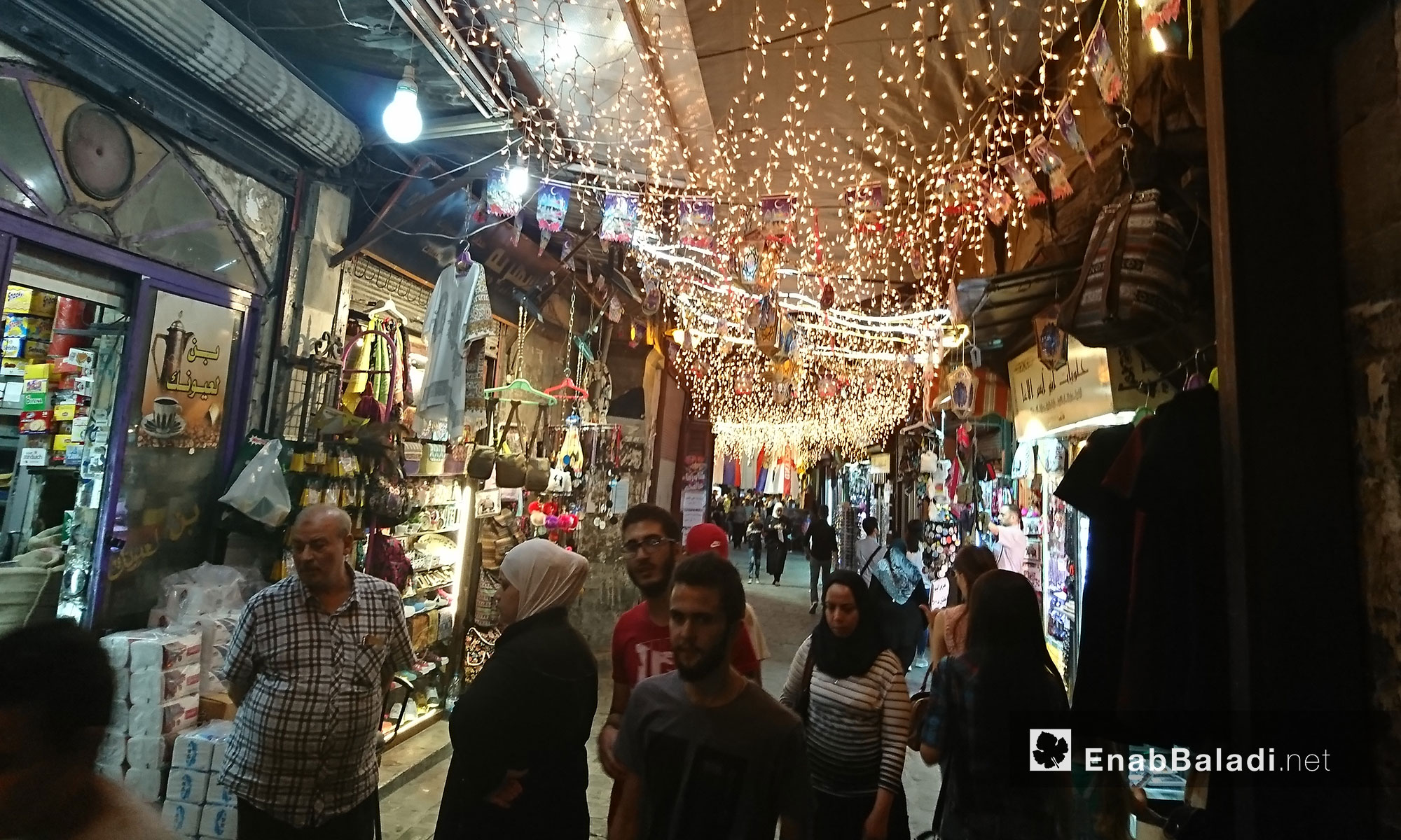 سوق الحميدية أحد أسواق دمشق القديمة - 3 تموز 2018 (عنب بلدي)